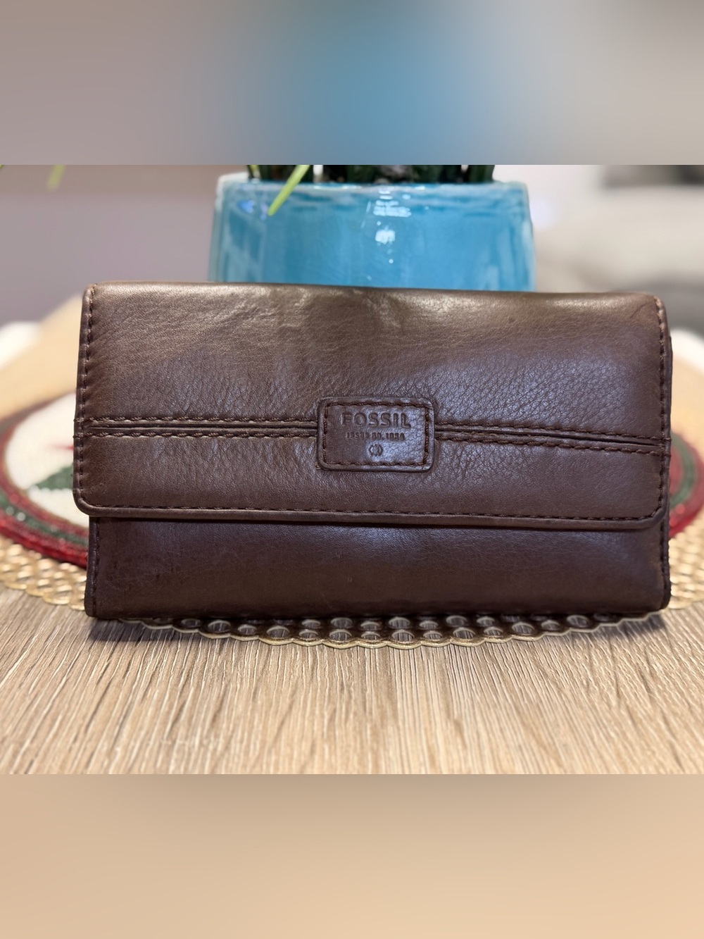 Fossil Brown Leather Trifold Wallet Clutch Organizer ID Window Multi Card Slots